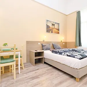 vaci-apartments.inbudapesthotels.com/